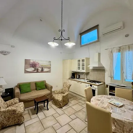 דירה 4bhouse-appartamenti Liberty In Centro A לצ'ה