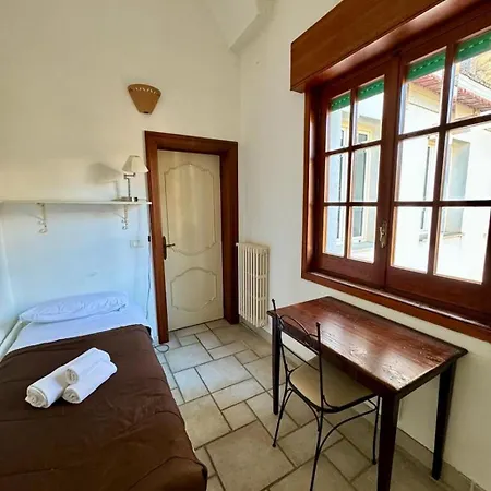 Apartment 4bhouse-appartamenti Liberty In Centro A
