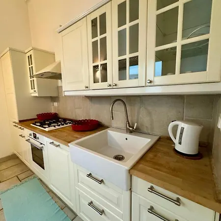 Apartment 4bhouse-appartamenti Liberty In Centro A *